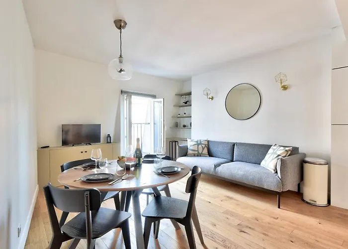 Cocon Pour 2 Au Coeur De Montmartre